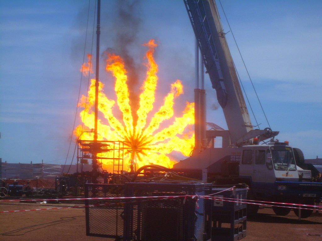 Ngassa 2 Oil Rig move and oil testing, 2007 - RichFlo